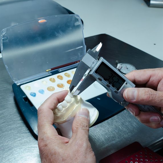 Trabajo Dental 11